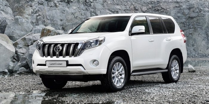 До России докатился Toyota Land Cruiser Prado в новой версии