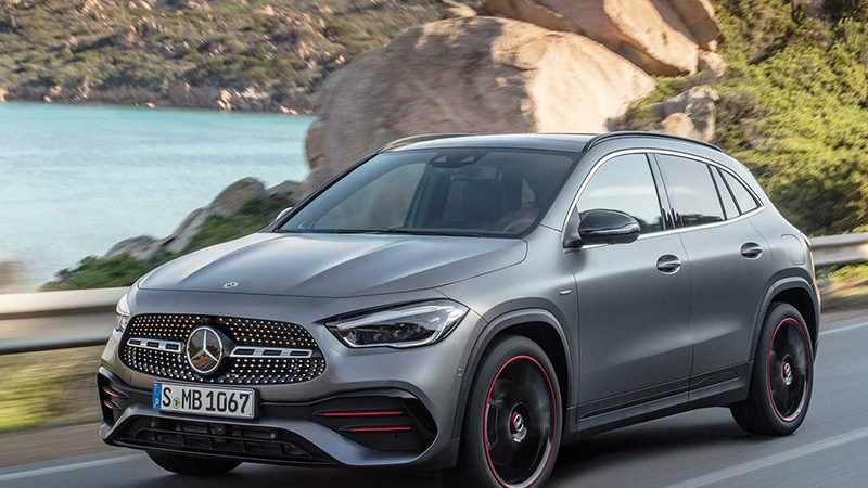 Полностью рассекречен новый Mercedes-Benz Gla
