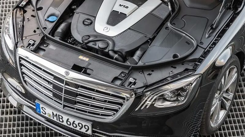 Mercedes-Benz сохранит двигатель V12 на новом S-Class