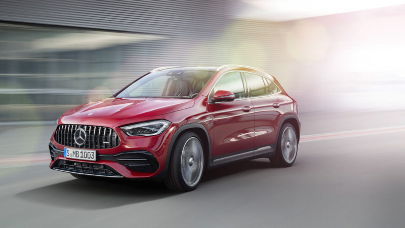 Самый маленький кроссовер Mercedes сменил поколение
