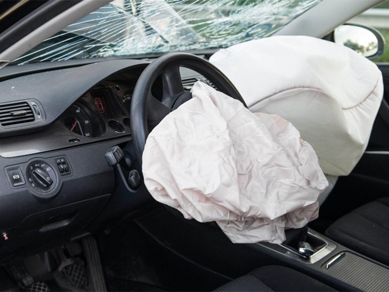 Подушки takata станут причиной отзыва еще полутора миллионов автомобилей