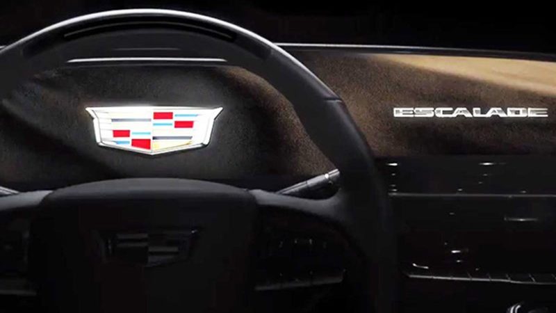 Новый Cadillac escalade получит огромный изогнутый дисплей