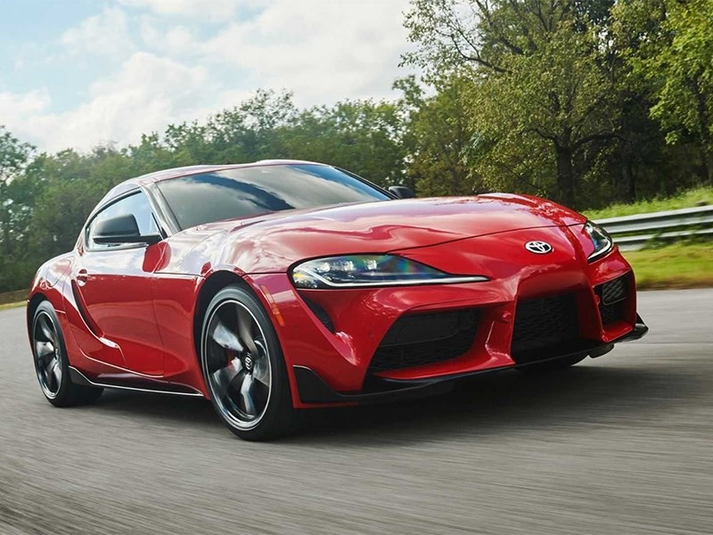 Toyota supra превзошла BMW Z4
