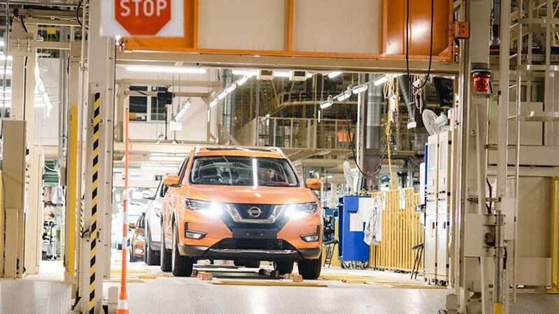 Nissan закроет два завода и уволит почти пять тысяч человек
