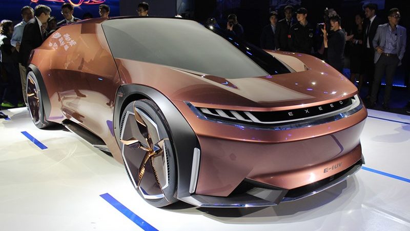 Автомобили Chery «отлили» в бронзе