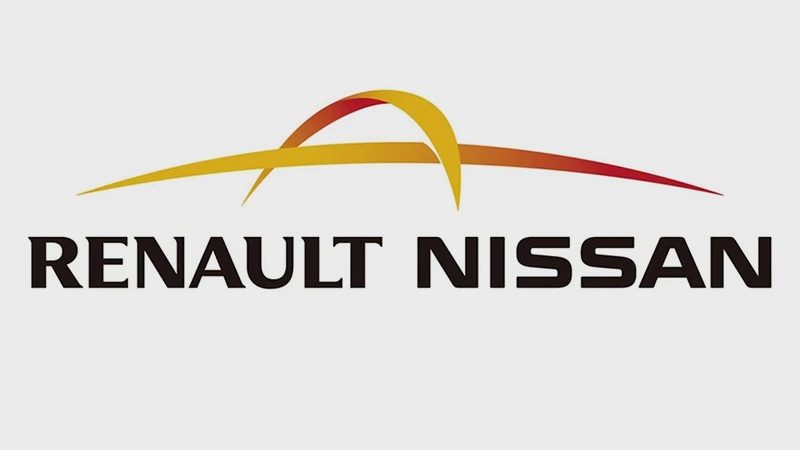 Nissan может выйти из альянса с Renault