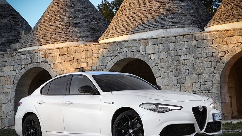 Alfa Romeo зарядит Giulia