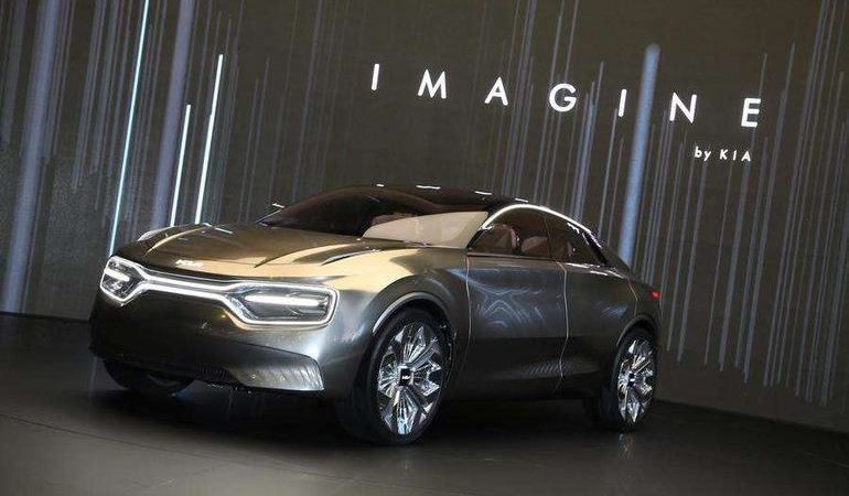 Новый электрический кроссовер от Kia проедет 500 км на одном заряде
