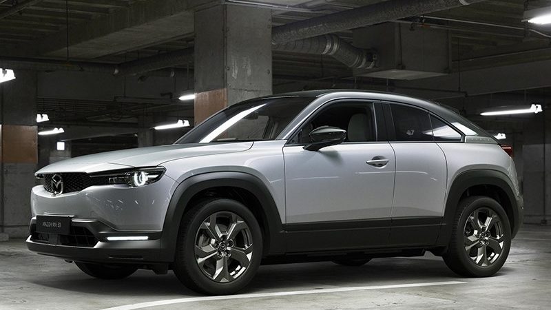 Маленькая батарея на Mazda MX-30: причины названы