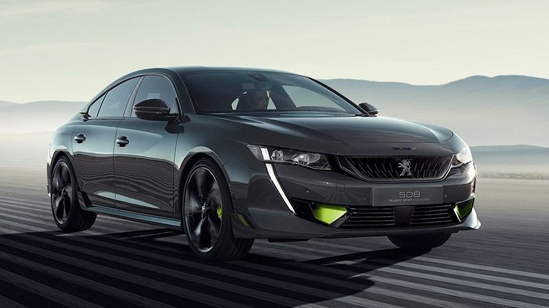 В модельном ряду Peugeot появится супергибрид