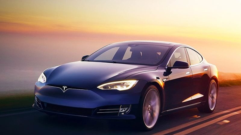 Китайцы удешевили Tesla в три раза