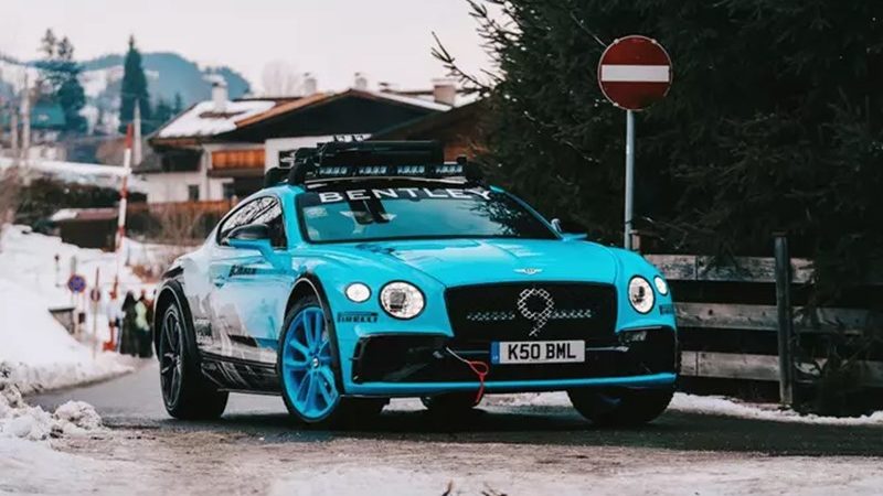 Bentley Сontinental GT превращается в кроссовер