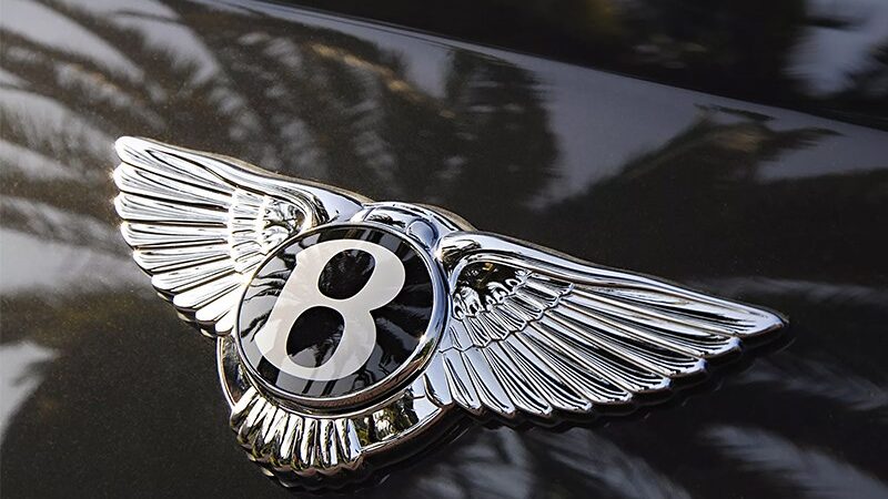 В Bentley готовятся презентовать крайне роскошный кабриолет