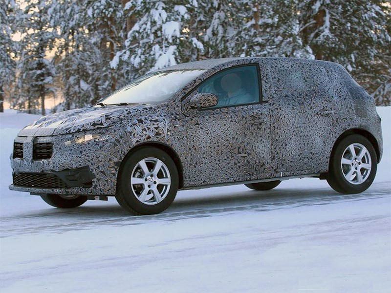 В Renault начали испытывать новый Sandero