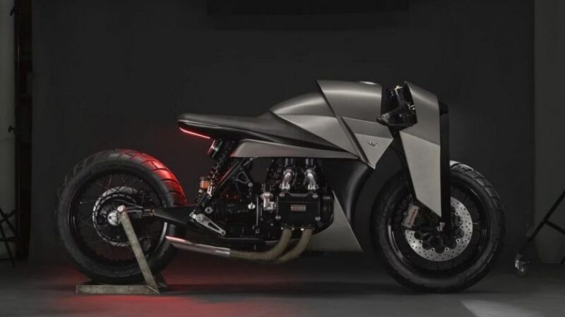 Британские мастера поразили кастомной Honda Gold Wing