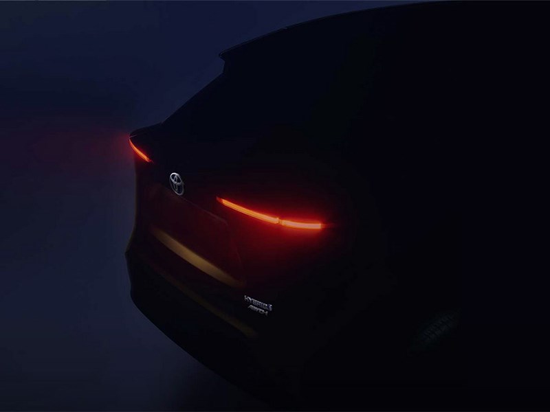 Toyota везет в Женеву очень маленький кроссовер