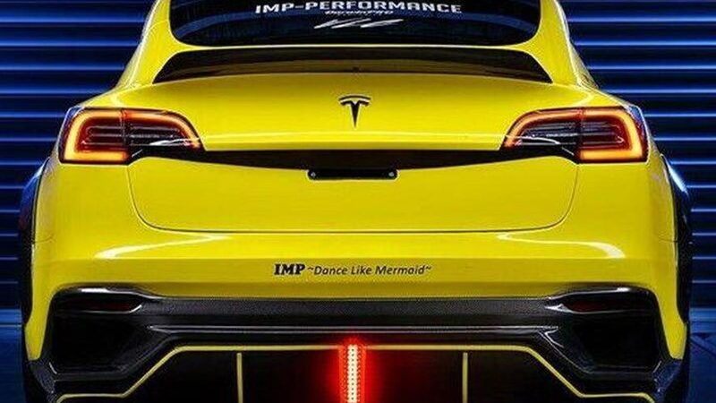 Для Tesla Model 3 приготовили агрессивный обвес