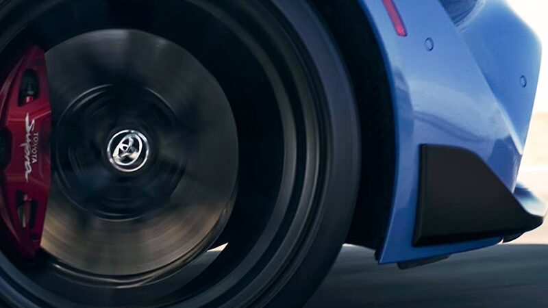 Toyota готовит что-то быстрое и интересное