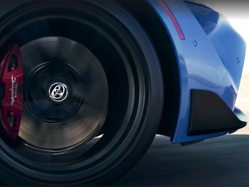 Toyota готовит что-то быстрое и интересное