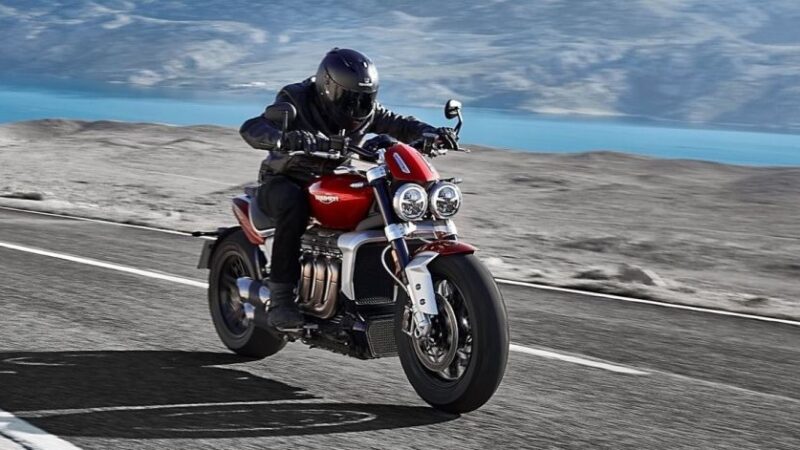 Новый Triumph Rocket 3