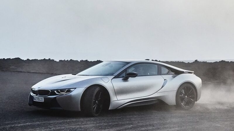 BMW I8 выходит в отставку