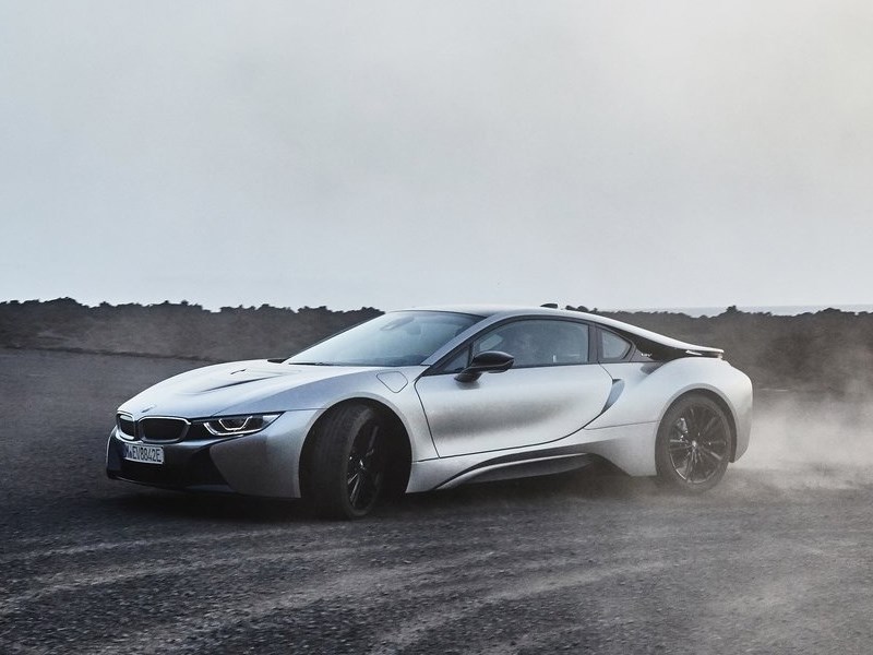 BMW I8 выходит в отставку