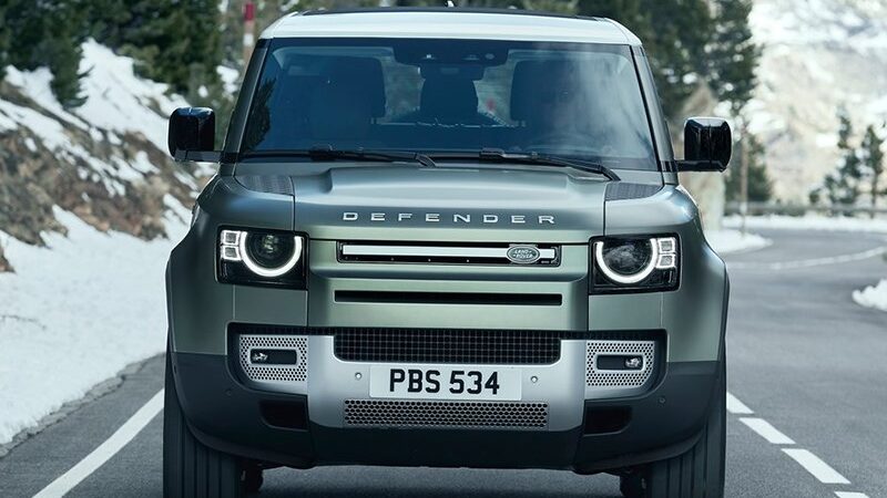 В Land Rover собираются построить «маленький» Defender