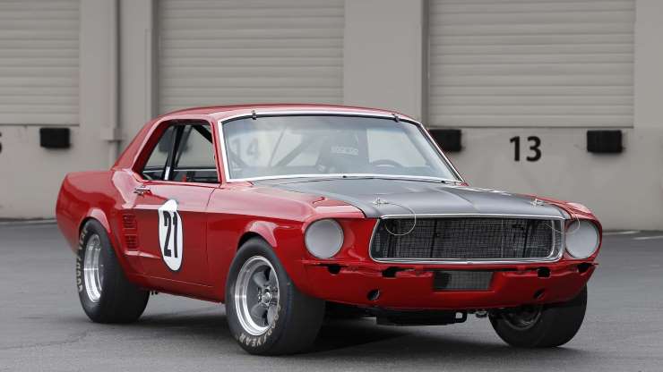 Этот 1967 Mustang Coupe создан для старинных Trans Am Specs