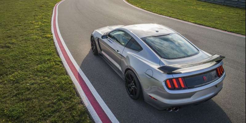 Мельница слухов: Ford Mustang GT350 умер в 2021 году