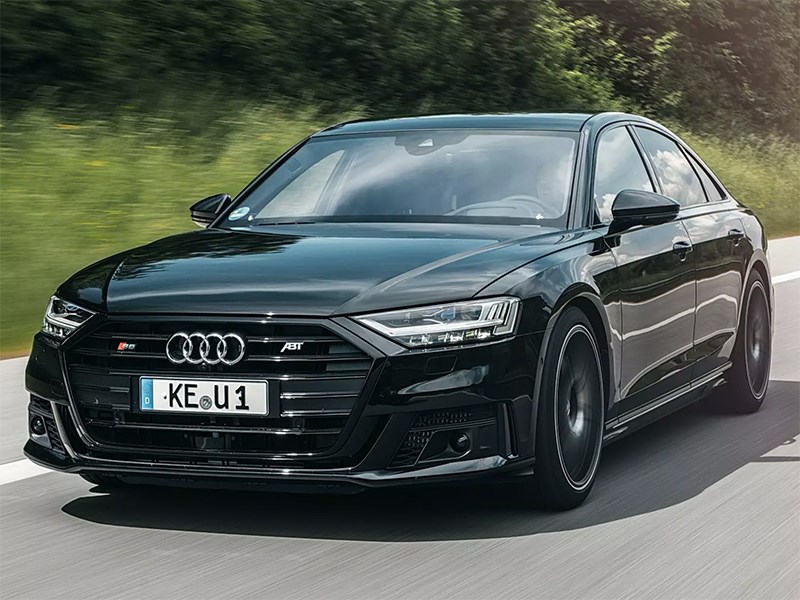 Audi S8 превратили в супер-седан