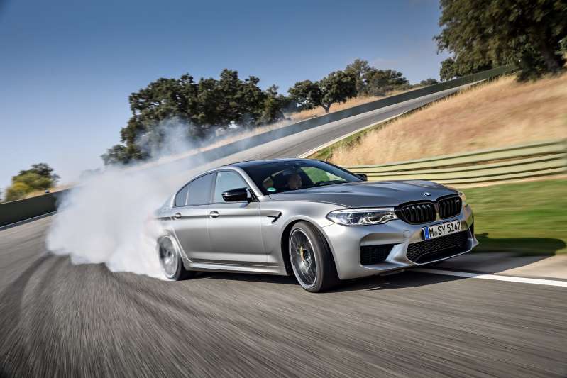 BMW M5 следующего поколения может идти исключительно электрическим