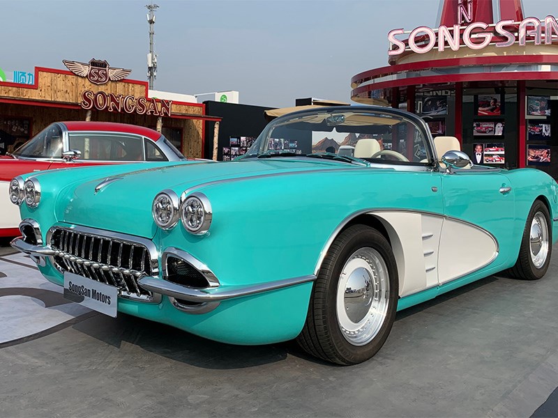 В Китае будут выпускать реплику легендарного Chevrolet Corvette