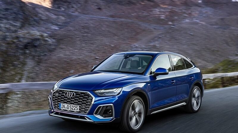 Audi представила Q5 с купеобразным кузовом