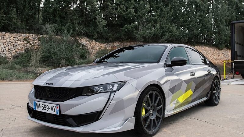 Представлен самый мощный в истории серийный Peugeot