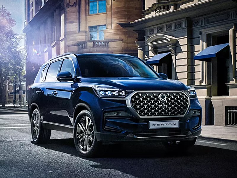 Умирающий Ssangyoung показал новый Rexton