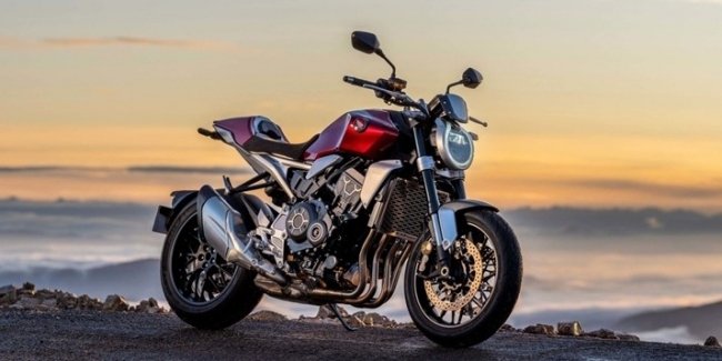 Обновленный нейкед-байк Honda CB1000R